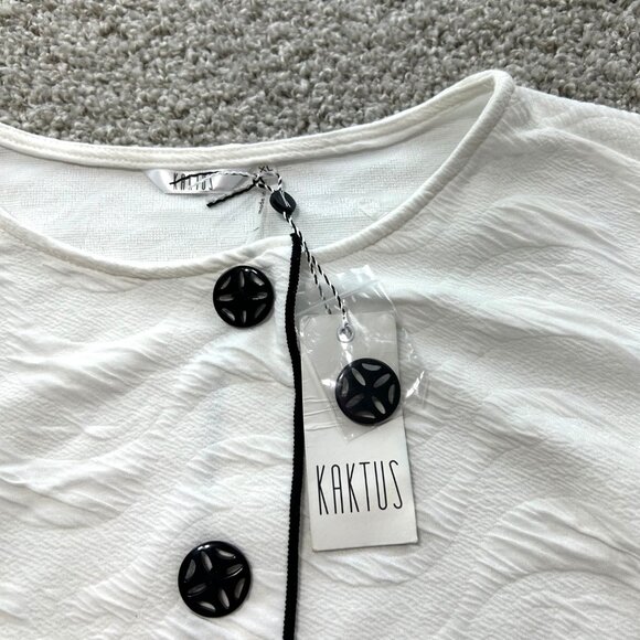 Kaktus Womens Asymmetrical Button Front Textured White Top XL - Picture 9 of 9